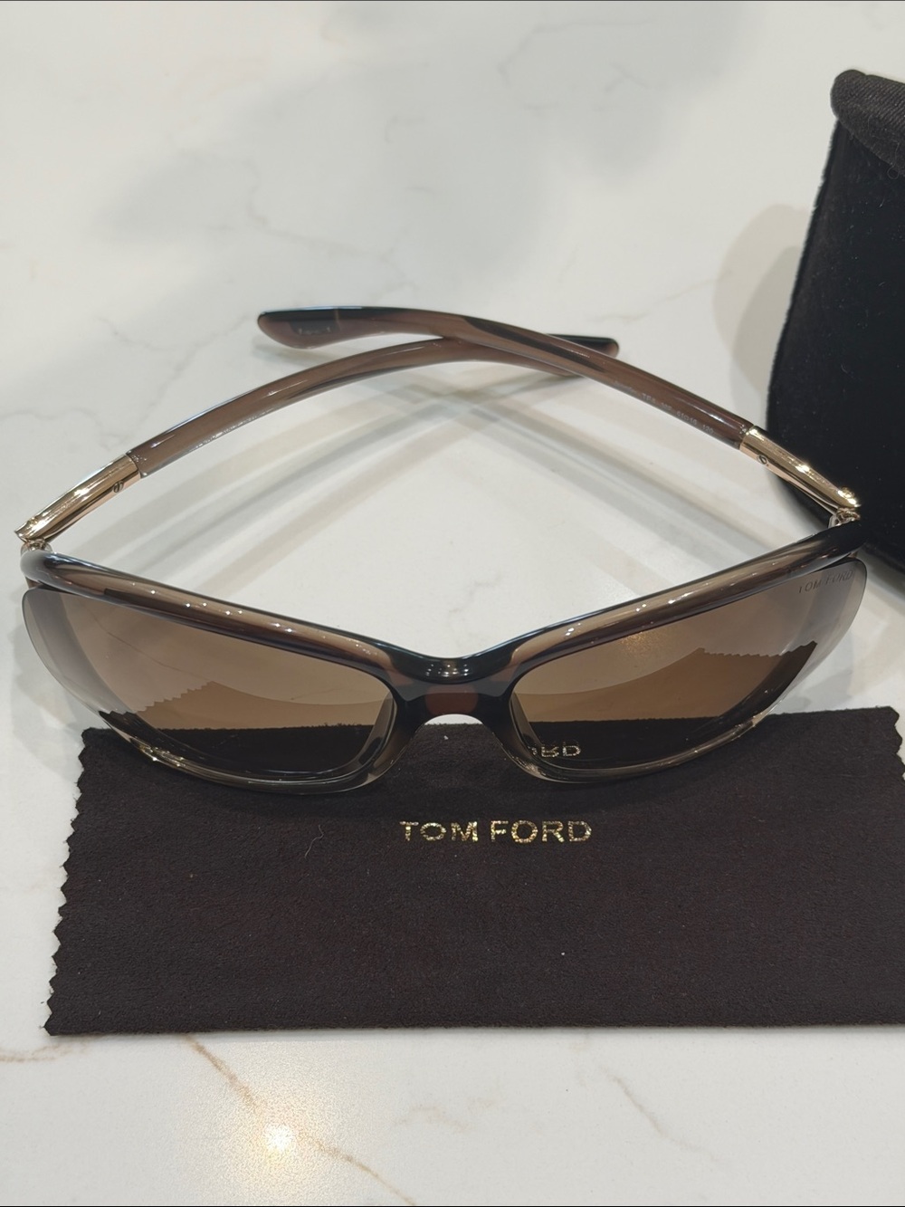 Tom Ford vintage Marta Glossy Acetate brown Sunglasses with Gold Temples